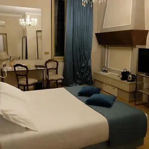Residenza Palazzo Negri Apartment